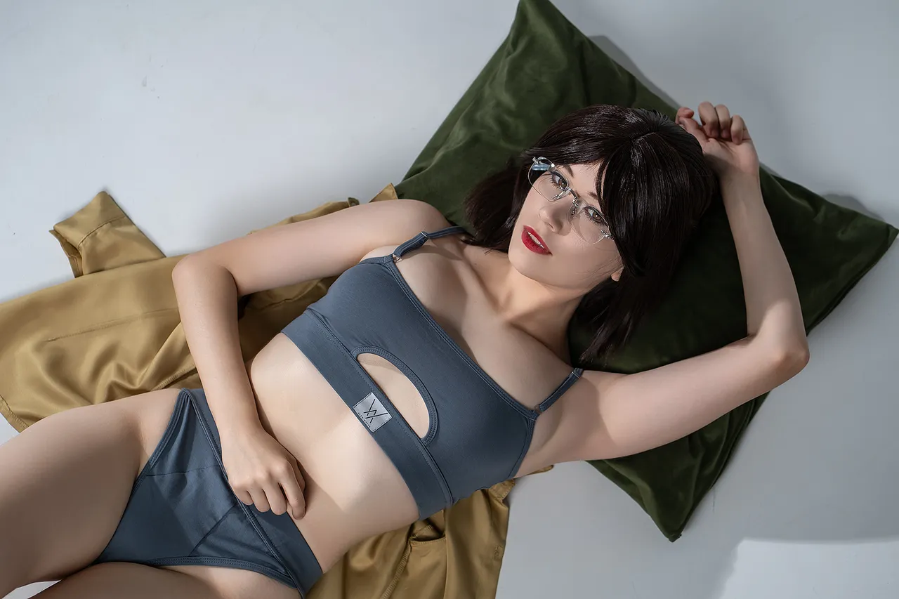 Pyro Ann - Zange Pyro Ann - Zange