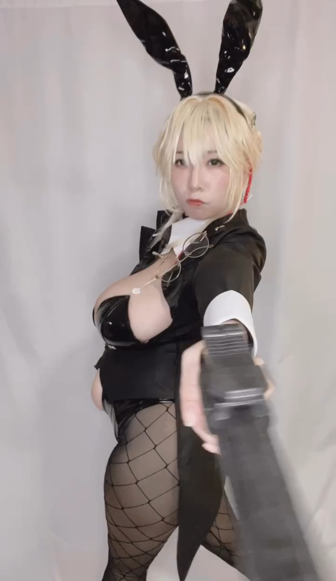 bilibilisevencos -The Goddess of Victory, Ade: Agent Bunny 1 bilibilisevencos -The Goddess of Victory, Ade: Agent Bunny 1