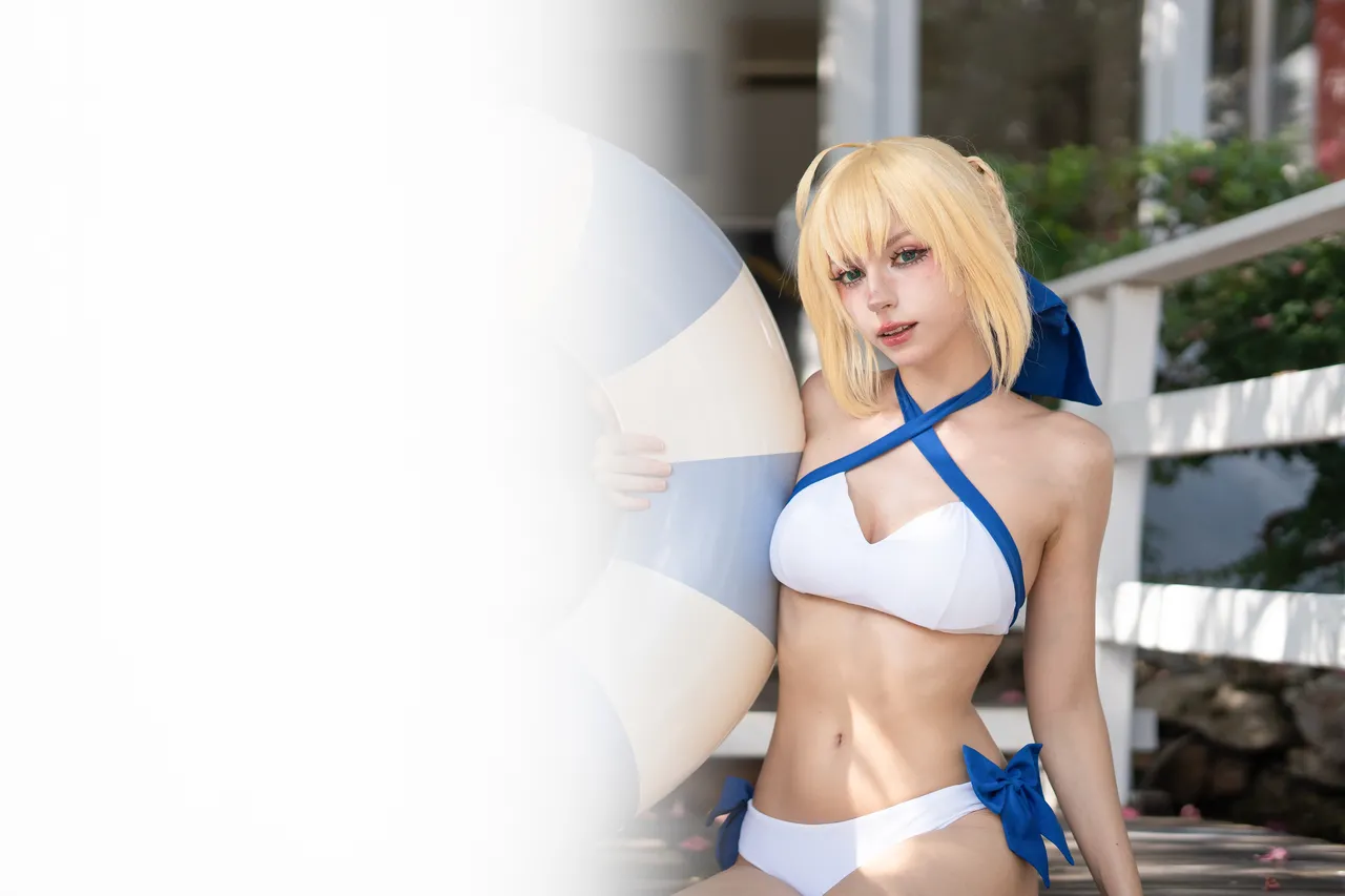 Himeecosplay - Saber bikini Himeecosplay - Saber bikini