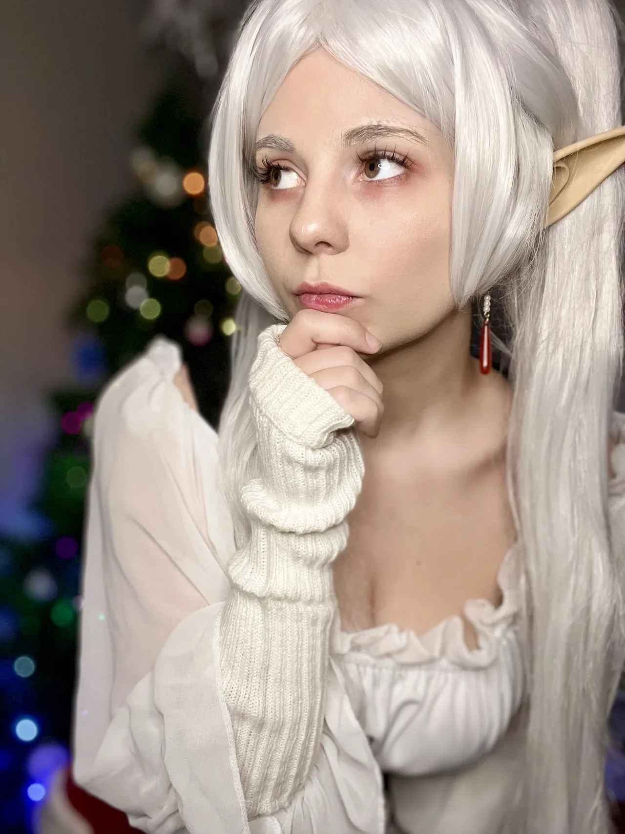 Maniac Megan - Christmas Frieren Maniac Megan - Christmas Frieren