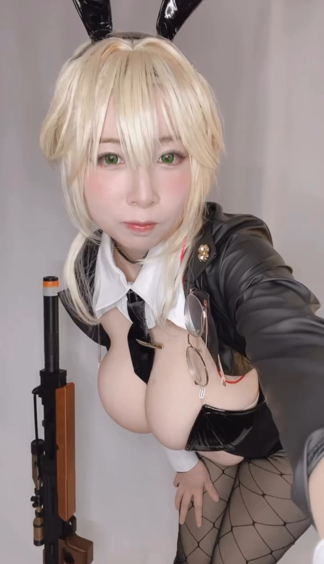 bilibilisevencos -The Goddess of Victory, Ade: Agent Bunny 1 bilibilisevencos -The Goddess of Victory, Ade: Agent Bunny 1