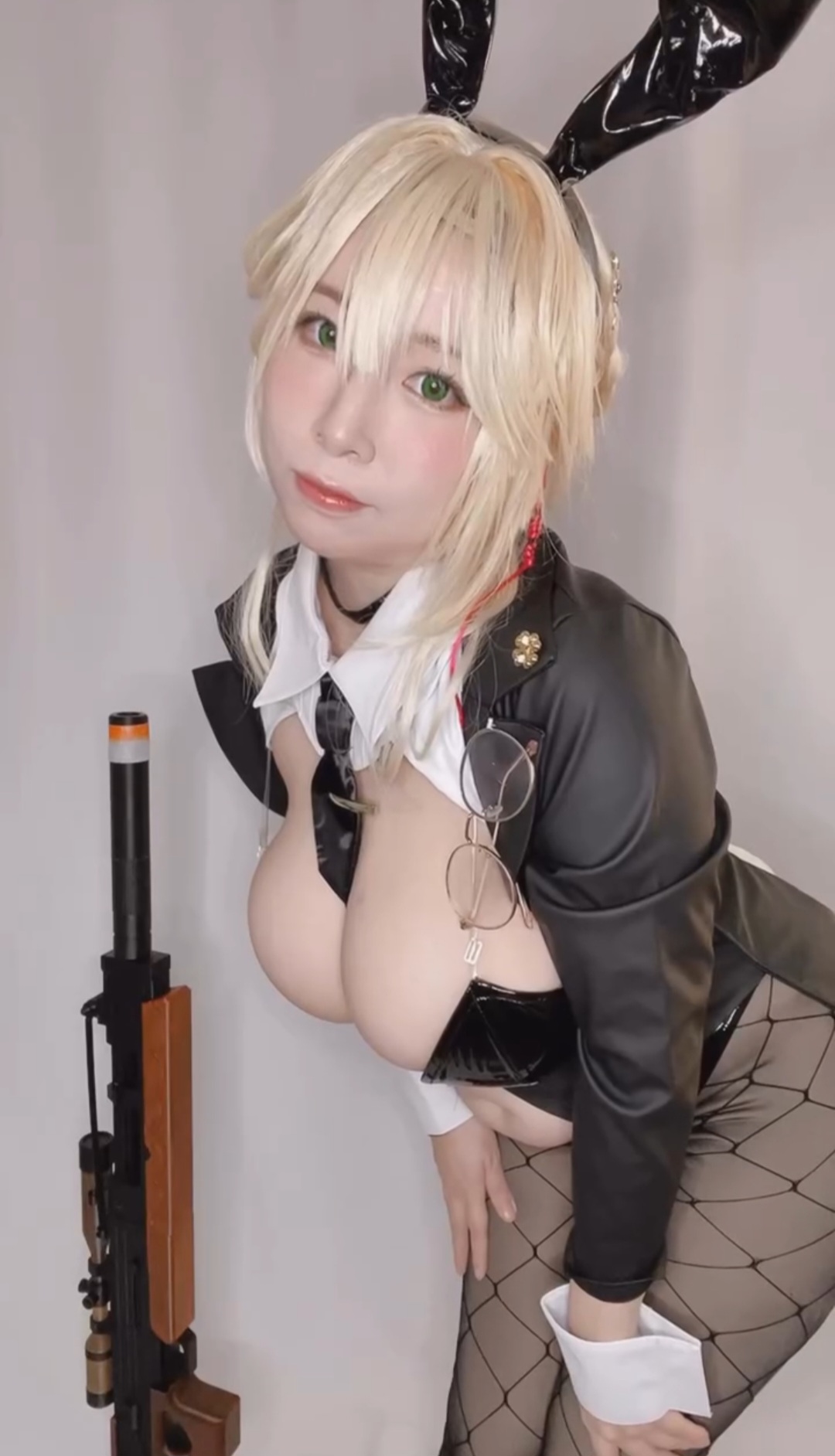 bilibilisevencos -The Goddess of Victory, Ade: Agent Bunny 1 bilibilisevencos -The Goddess of Victory, Ade: Agent Bunny 1