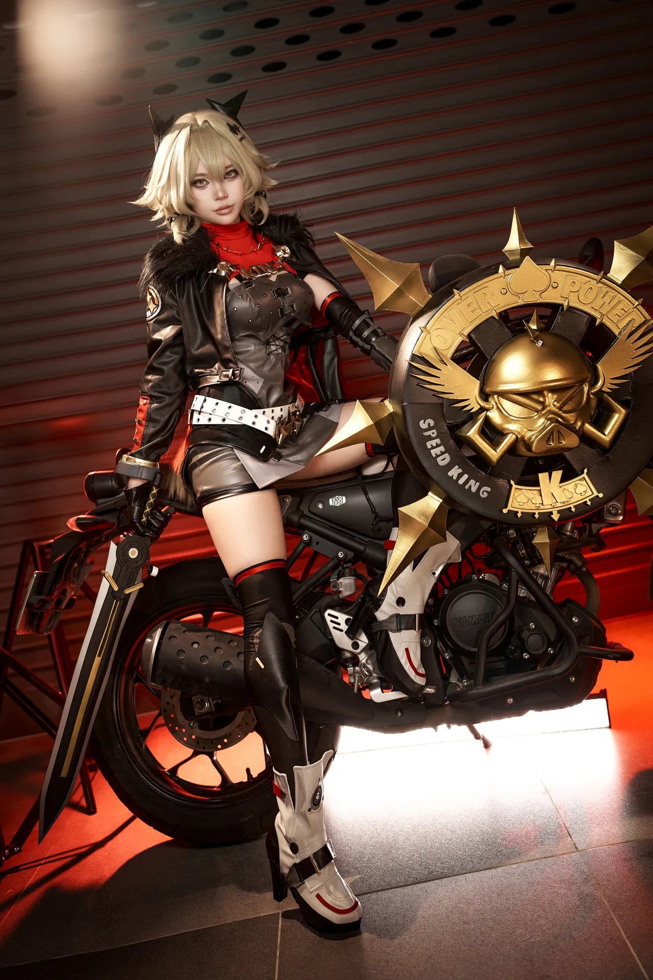 Zinieq - Caesar King Zinieq - Caesar King