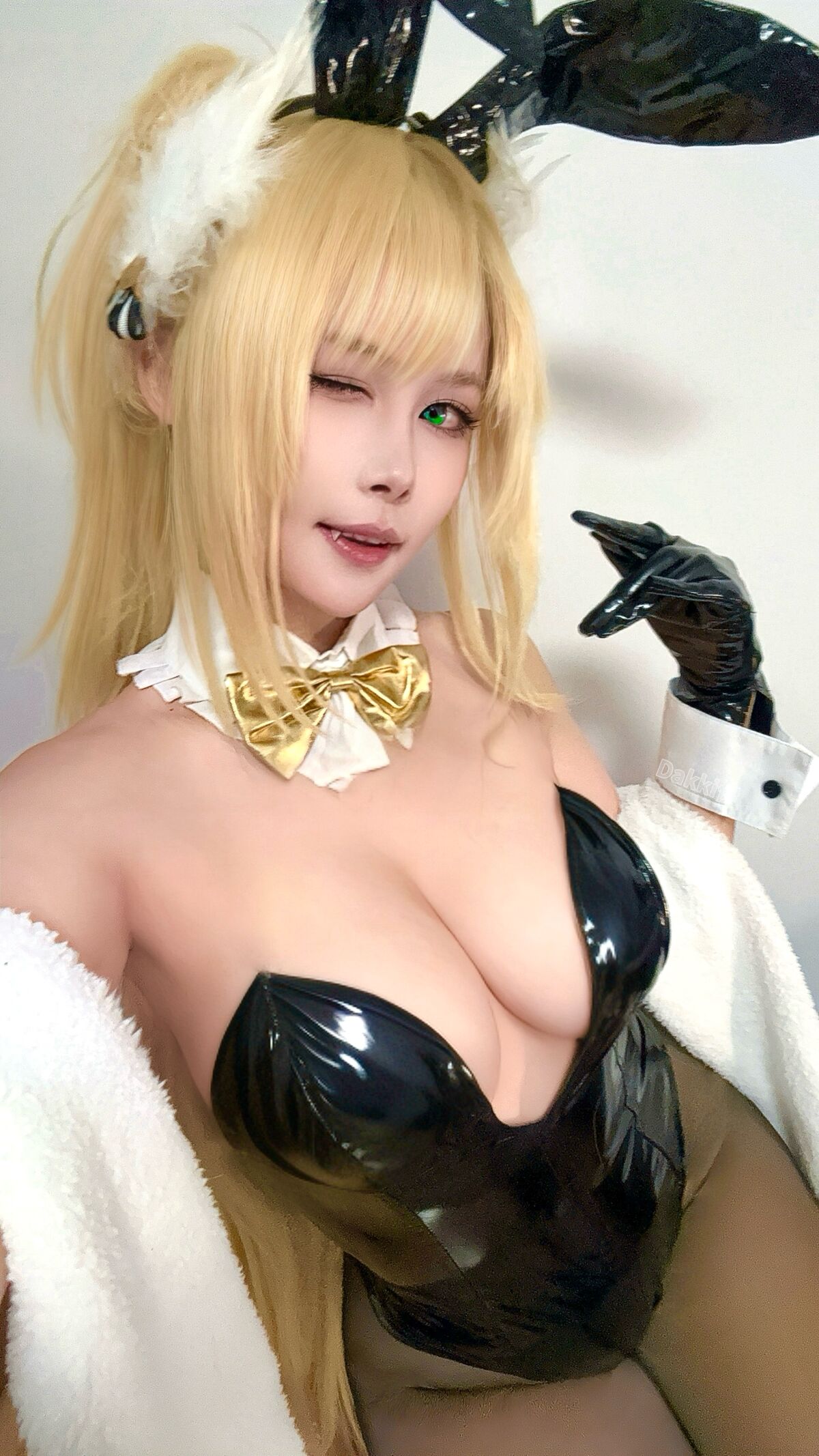 Coser@Dakki - Nikke Lufy Bunny Selfie (15P) Coser@Dakki - Nikke Lufy Bunny Selfie (15P)