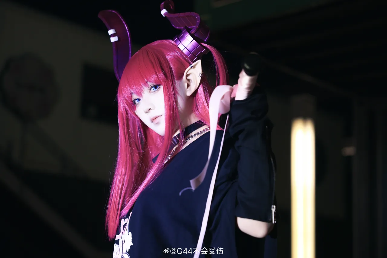 G44不会受伤 - Elizabeth Bathory G44不会受伤 - Elizabeth Bathory