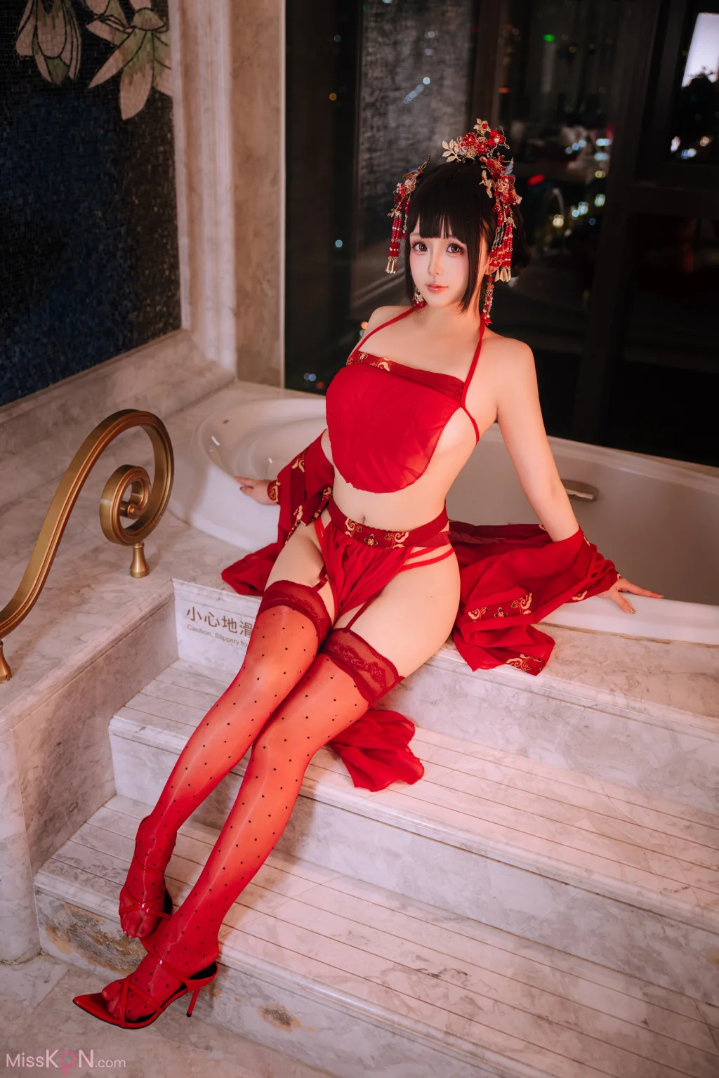 Coser@日奈娇: 洞房花烛 (190 photos + 5 videos) Coser@日奈娇: 洞房花烛 (190 photos + 5 videos)