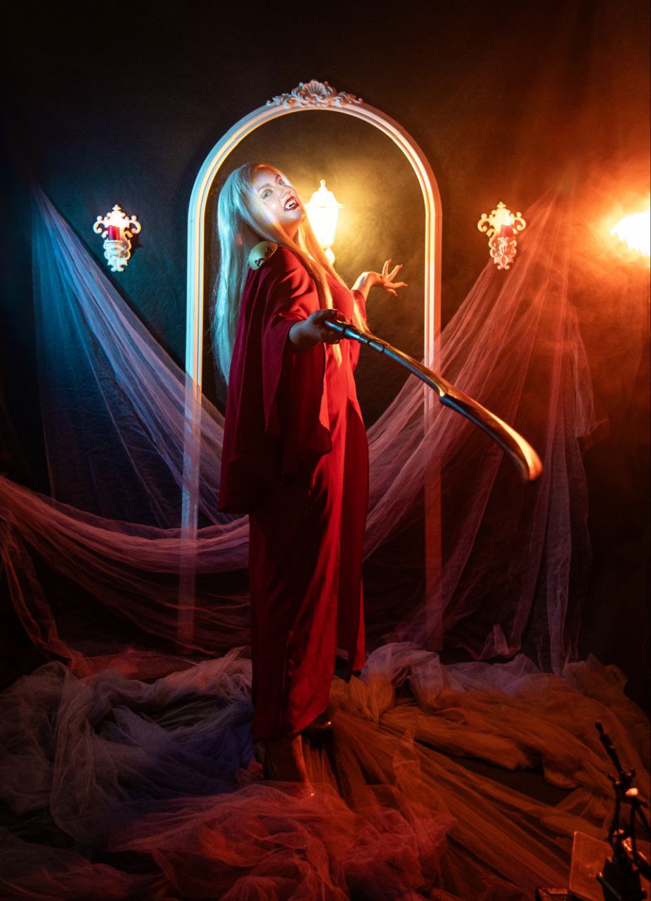 Keittilin - Carmilla Keittilin - Carmilla