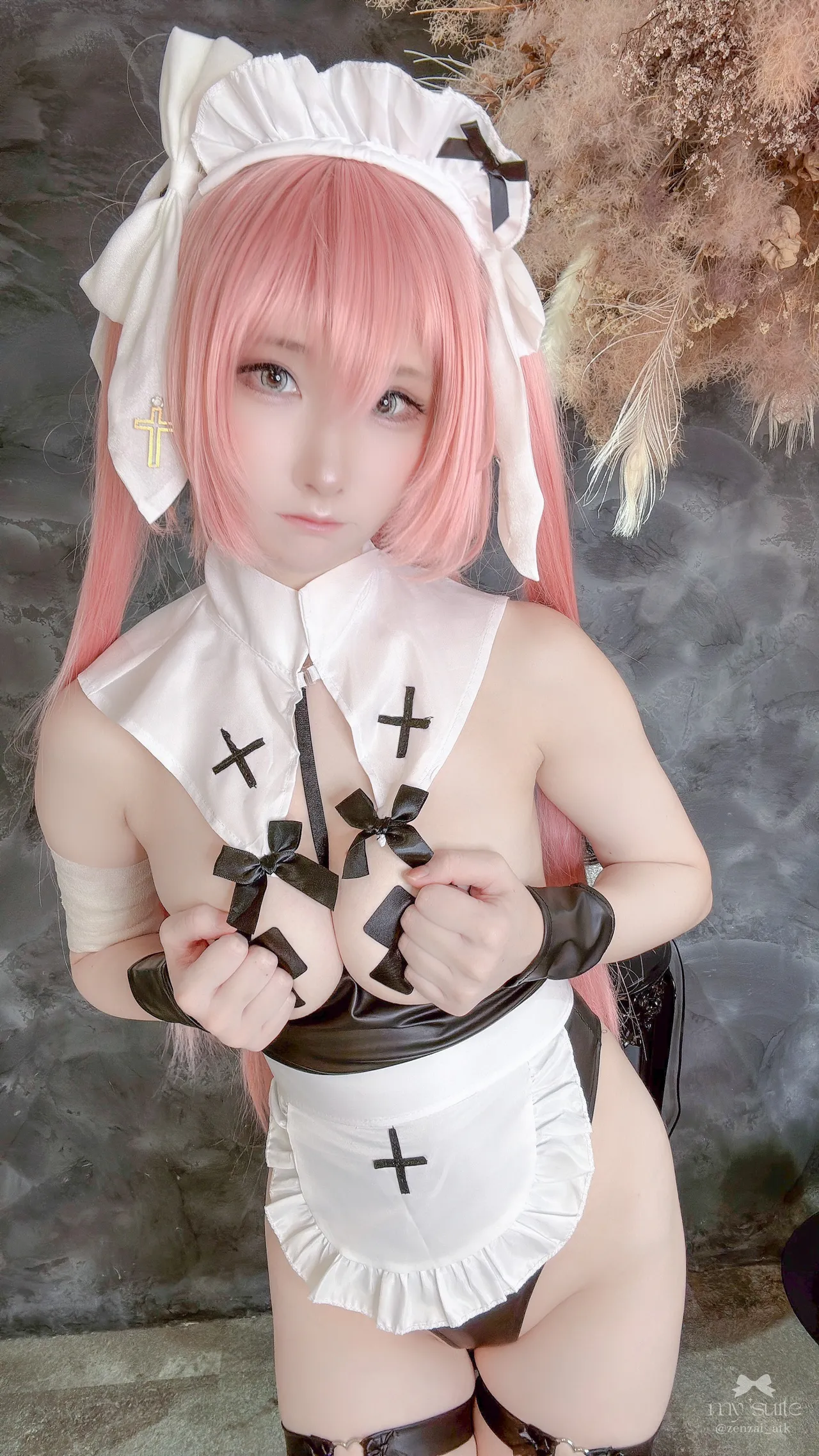 Atsuki - Maid Medb Atsuki - Maid Medb