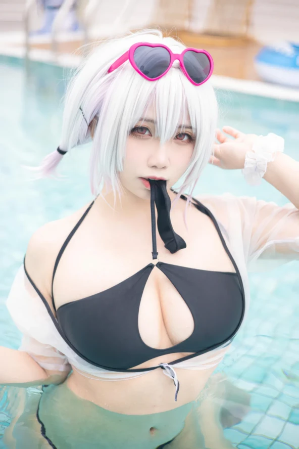 Sadako Peach - Captain Picture Sirius Swimsuit (Azur Route) 2 Sadako Peach - Captain Picture Sirius Swimsuit (Azur Route)