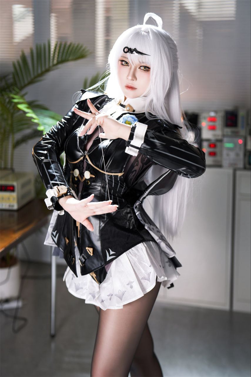 Half and half - Master Yi Xuan Half and half - Master Yi Xuan