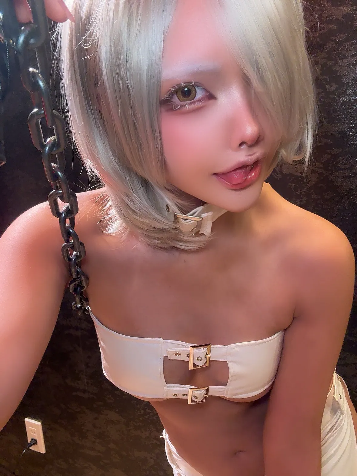 Etocha - Veronica Etocha - Veronica