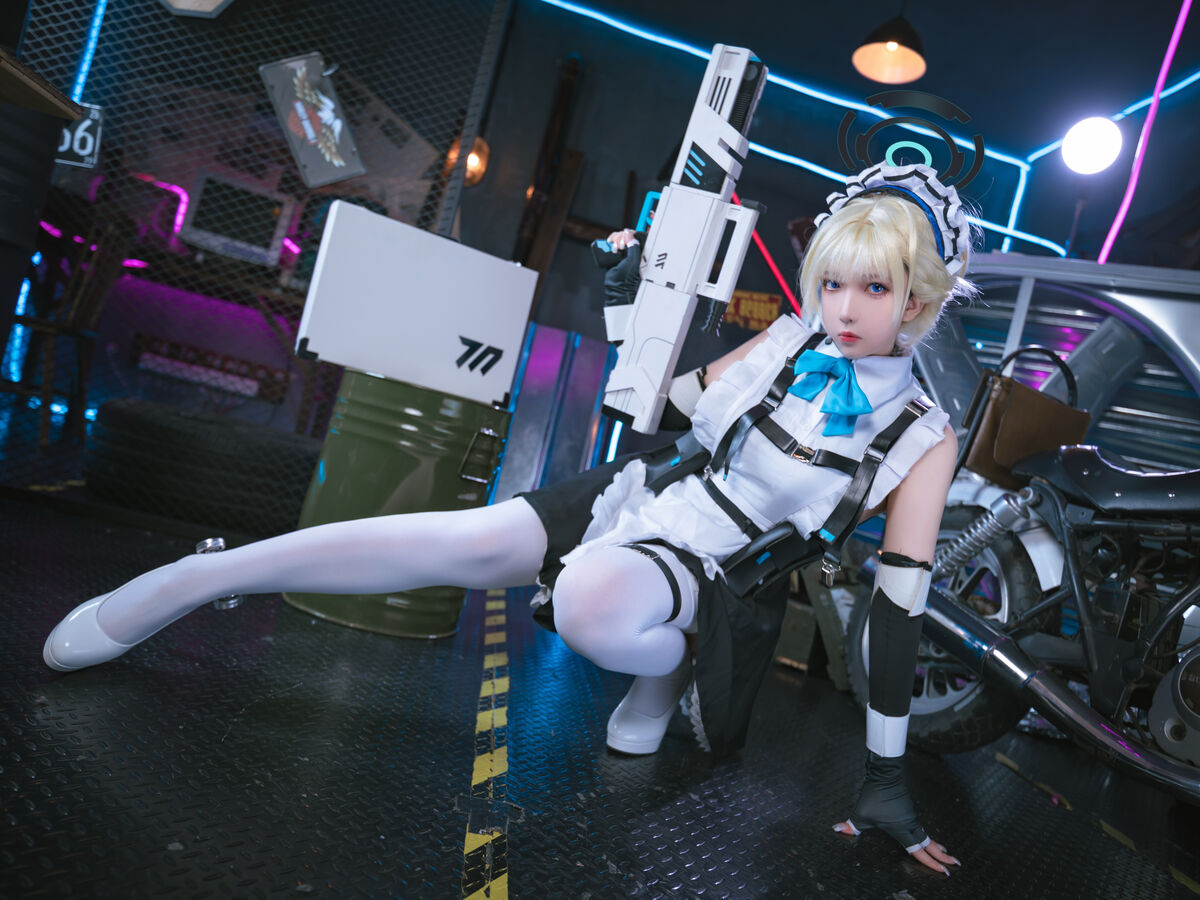 Coser@ Little and Sweet Wine - Azur Archive - Asuka Matoki Maid (32P) Coser@ Little and Sweet Wine - Azur Archive - Asuka Matoki Maid (32P)