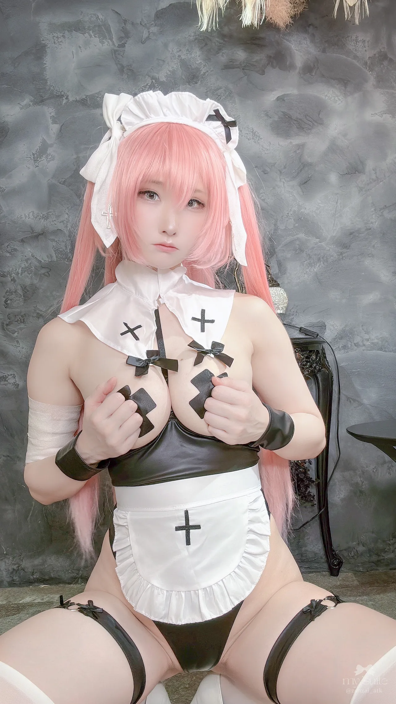Atsuki - Maid Medb Atsuki - Maid Medb