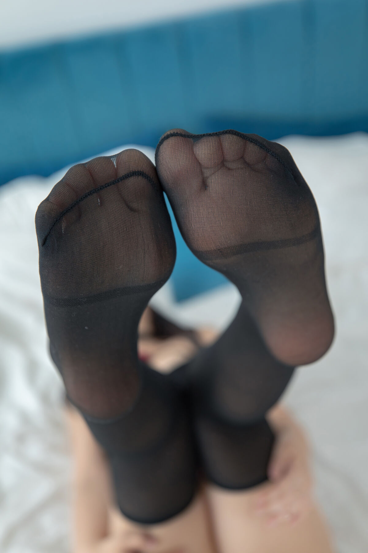 Coser@ Kagurazaka Midwinter - Midnight Rose (76P - 2V) Coser@ Kagurazaka Midwinter - Midnight Rose (76P - 2V)