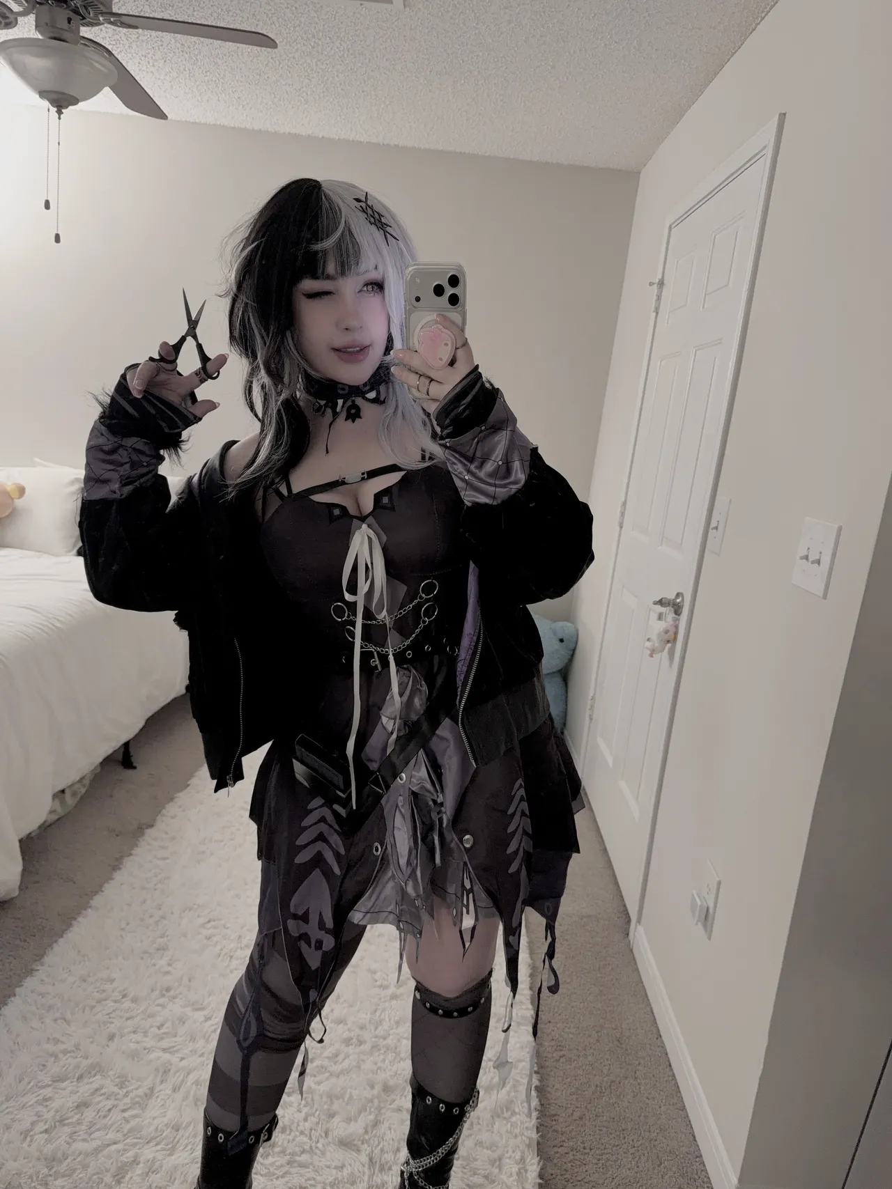 Junkenstein - Shiori Junkenstein - Shiori