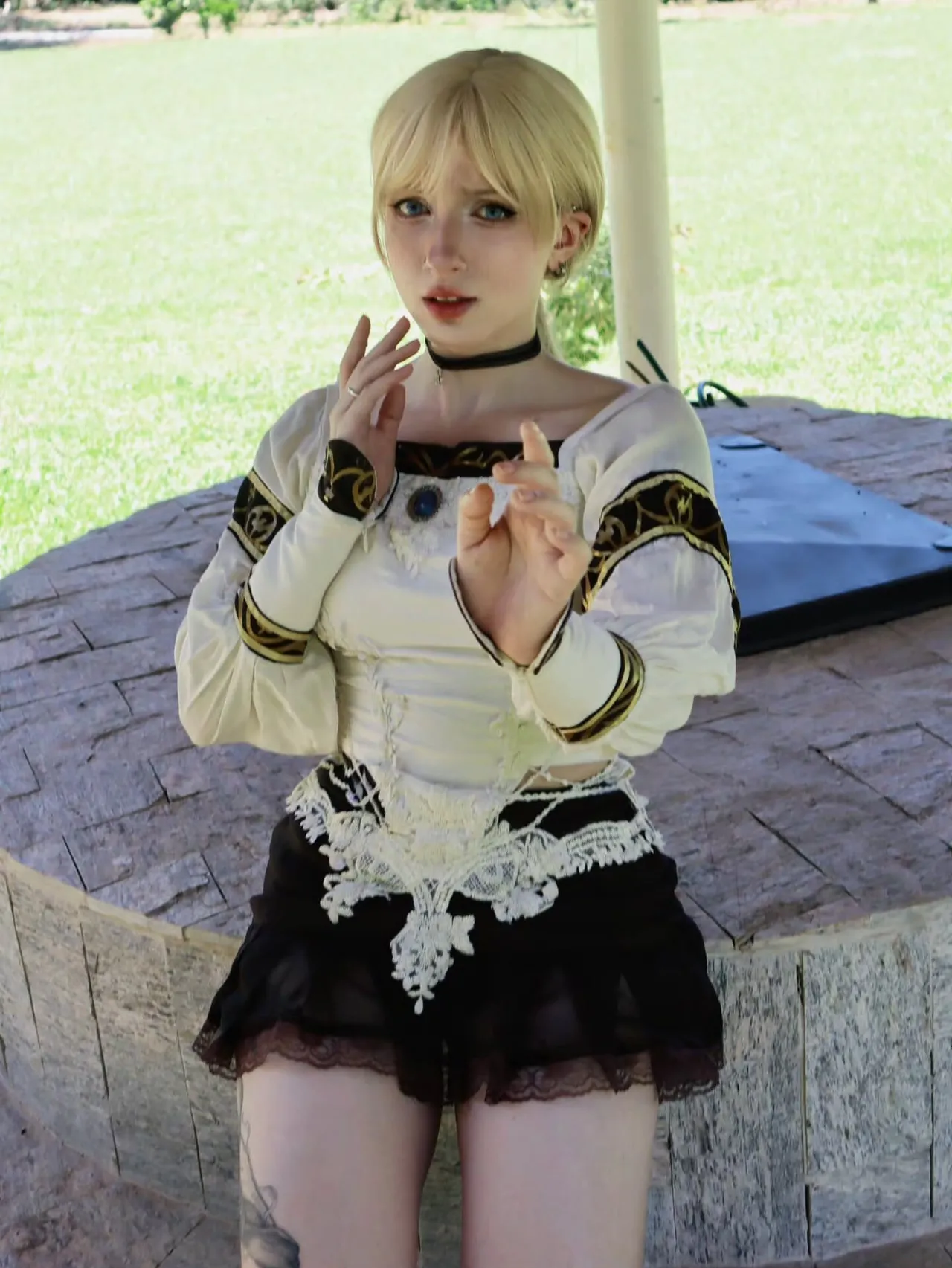 Akemy Sama - Fiona Akemy Sama - Fiona