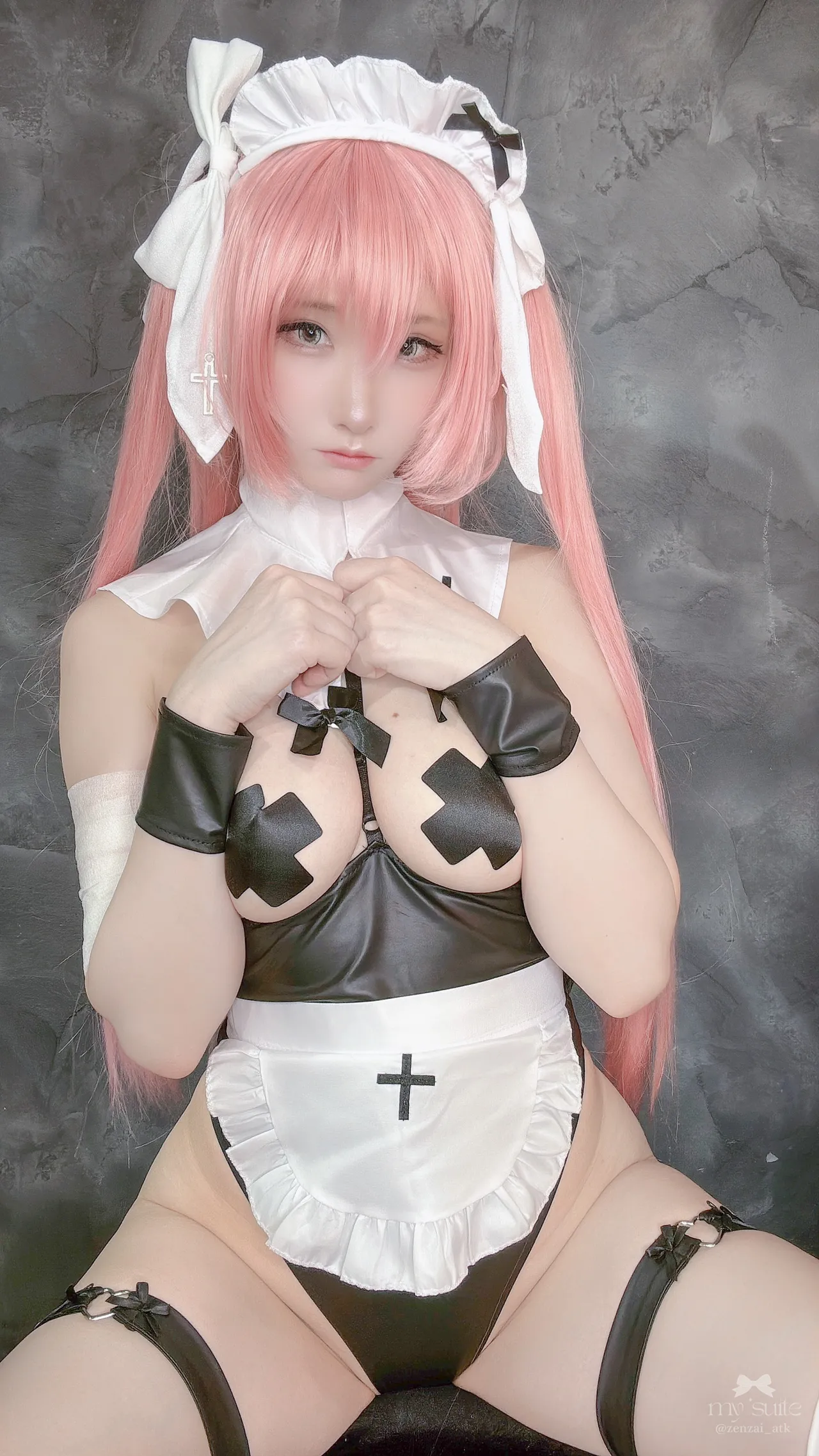 Atsuki - Maid Medb Atsuki - Maid Medb