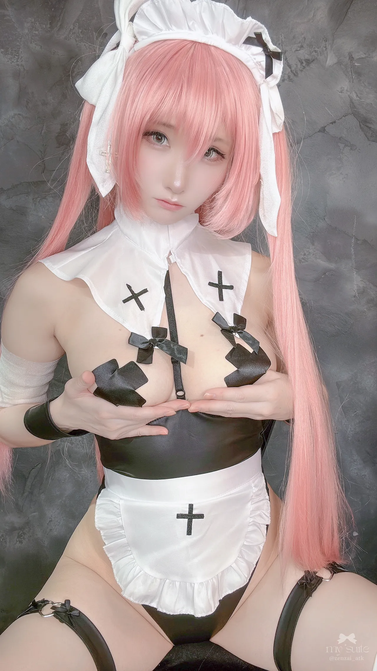 Atsuki - Maid Medb Atsuki - Maid Medb
