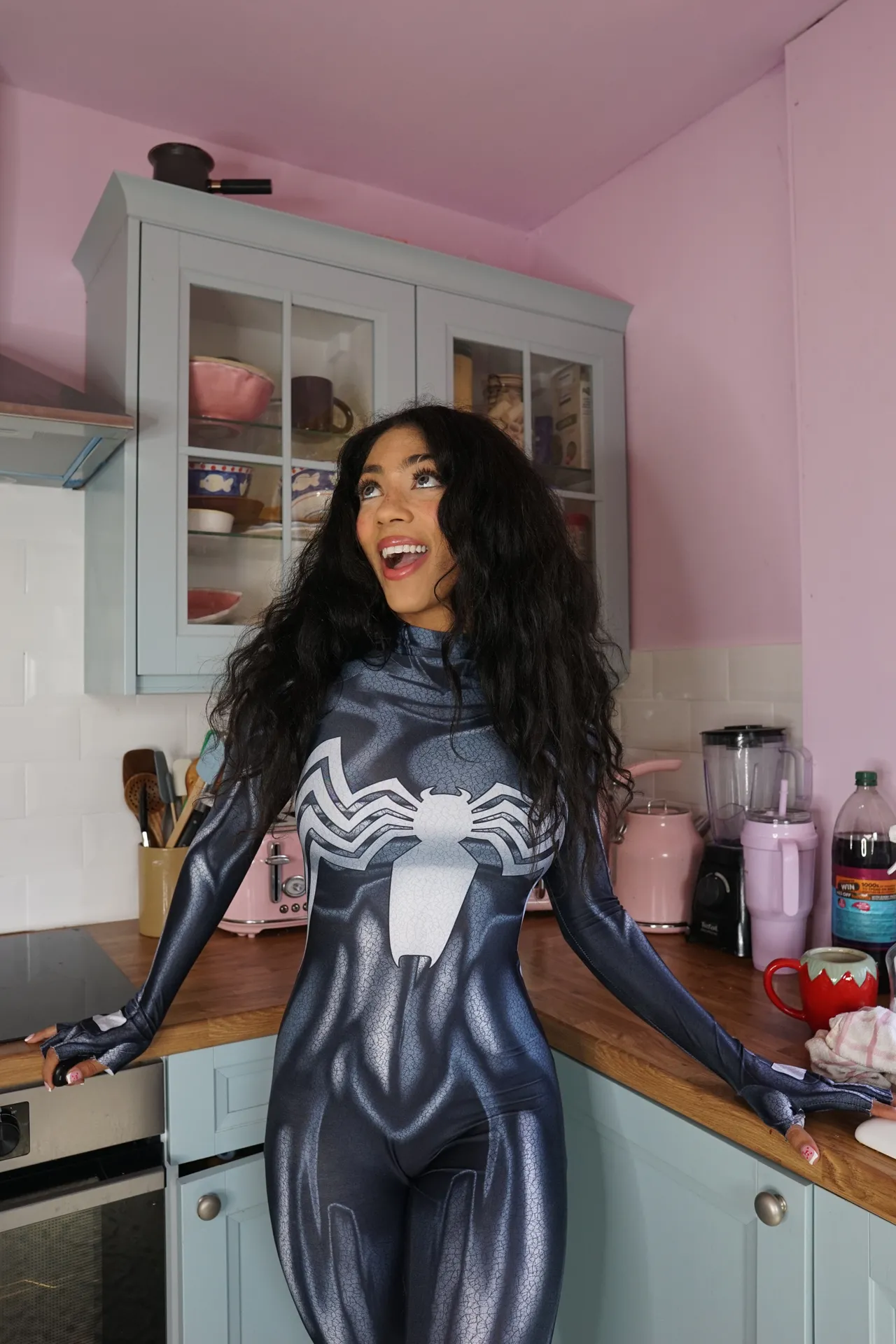 Sunpi - Venom Sunpi - Venom