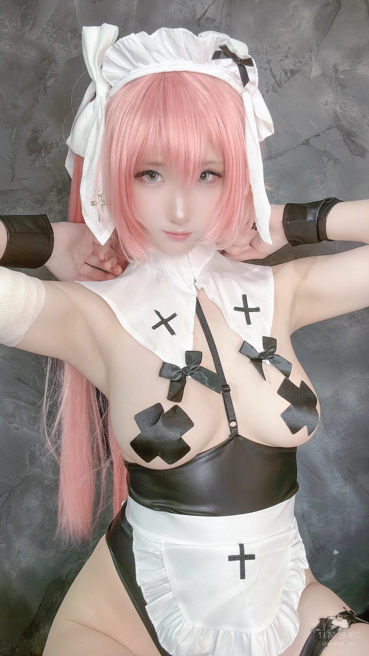 Atsuki - Maid Medb Atsuki - Maid Medb