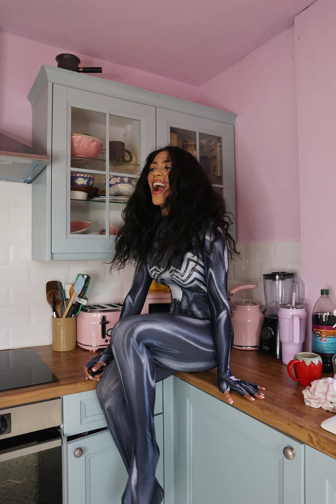 Sunpi - Venom Sunpi - Venom