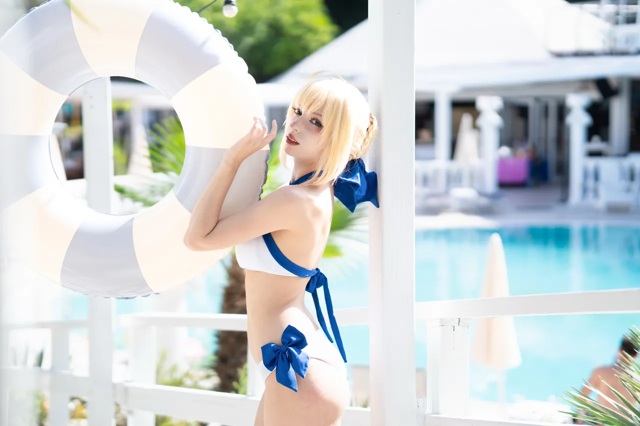Himeecosplay - Saber bikini Himeecosplay - Saber bikini