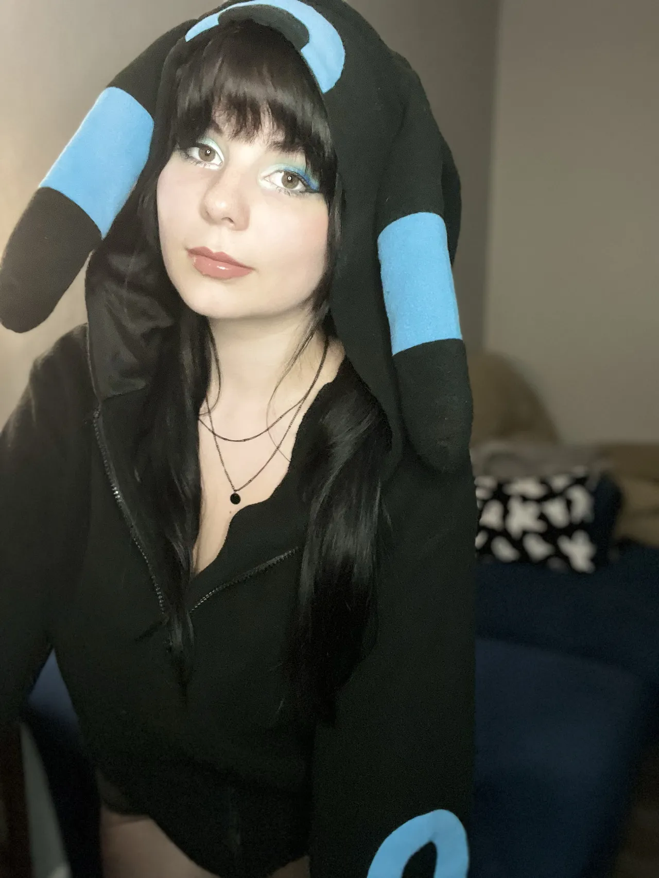 Maniac Megan - Shiny Umbreon Maniac Megan - Shiny Umbreon