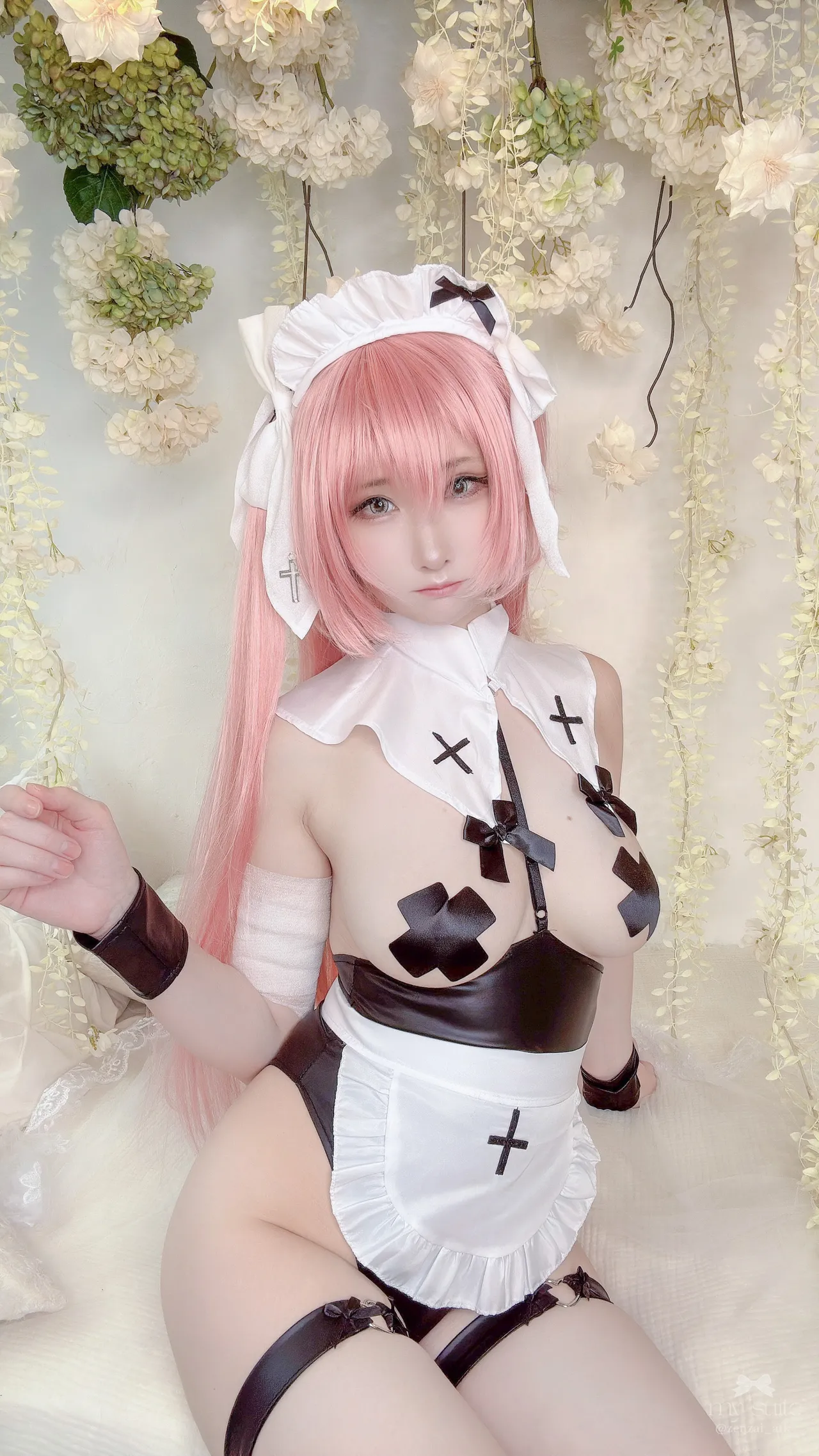 Atsuki - Maid Medb Atsuki - Maid Medb