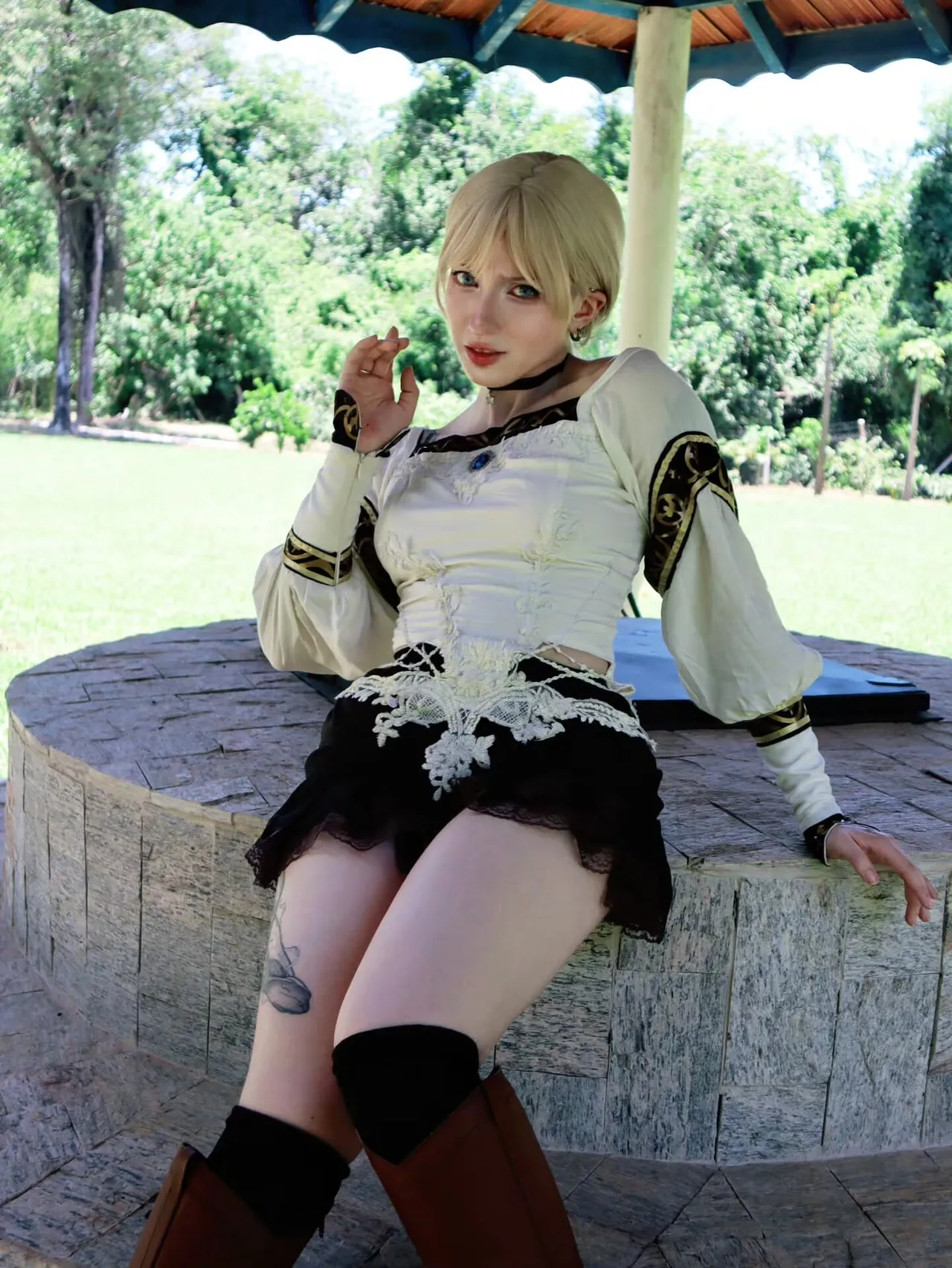 Akemy Sama - Fiona Akemy Sama - Fiona