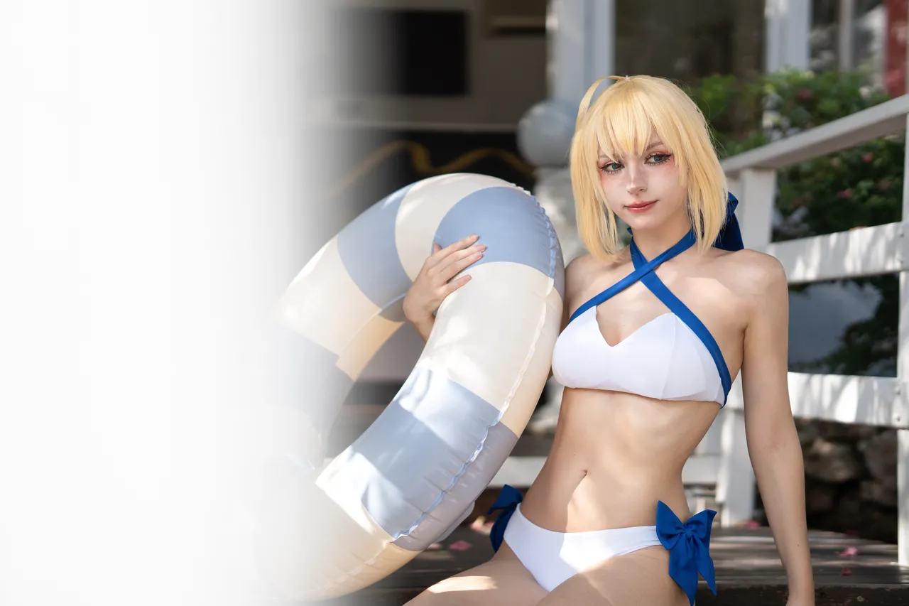 Himeecosplay - Saber bikini Himeecosplay - Saber bikini