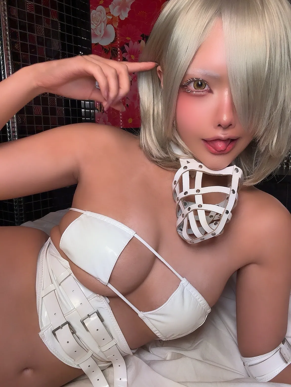 Etocha - Veronica Etocha - Veronica