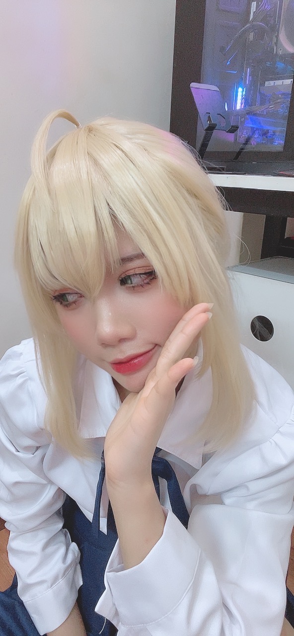 PoppaChan - Artoria Pendragon PoppaChan - Artoria Pendragon