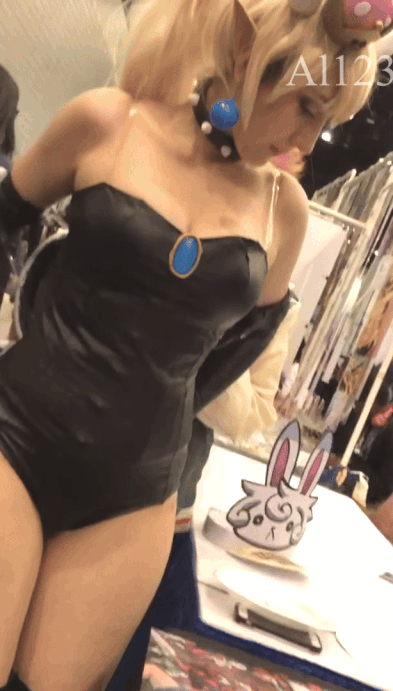 Cosplay gifs Cosplay gifs