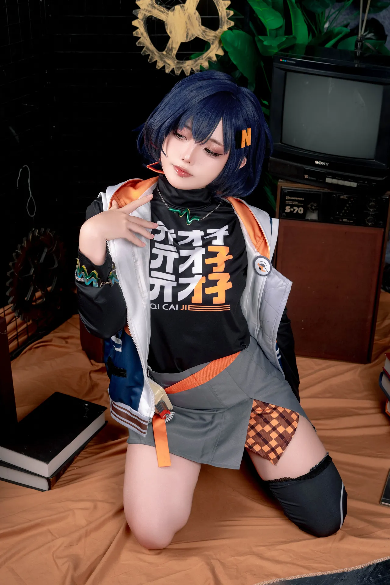 Messie Huang - Bella Messie Huang - Bella