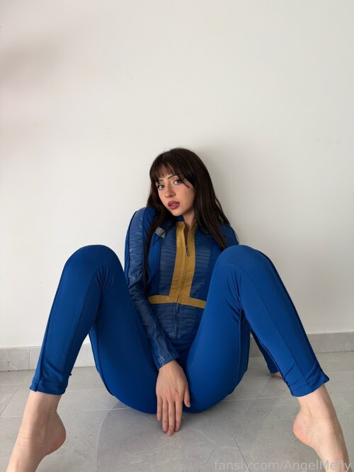 Angel Melly - Vault Dweller Angel Melly - Vault Dweller