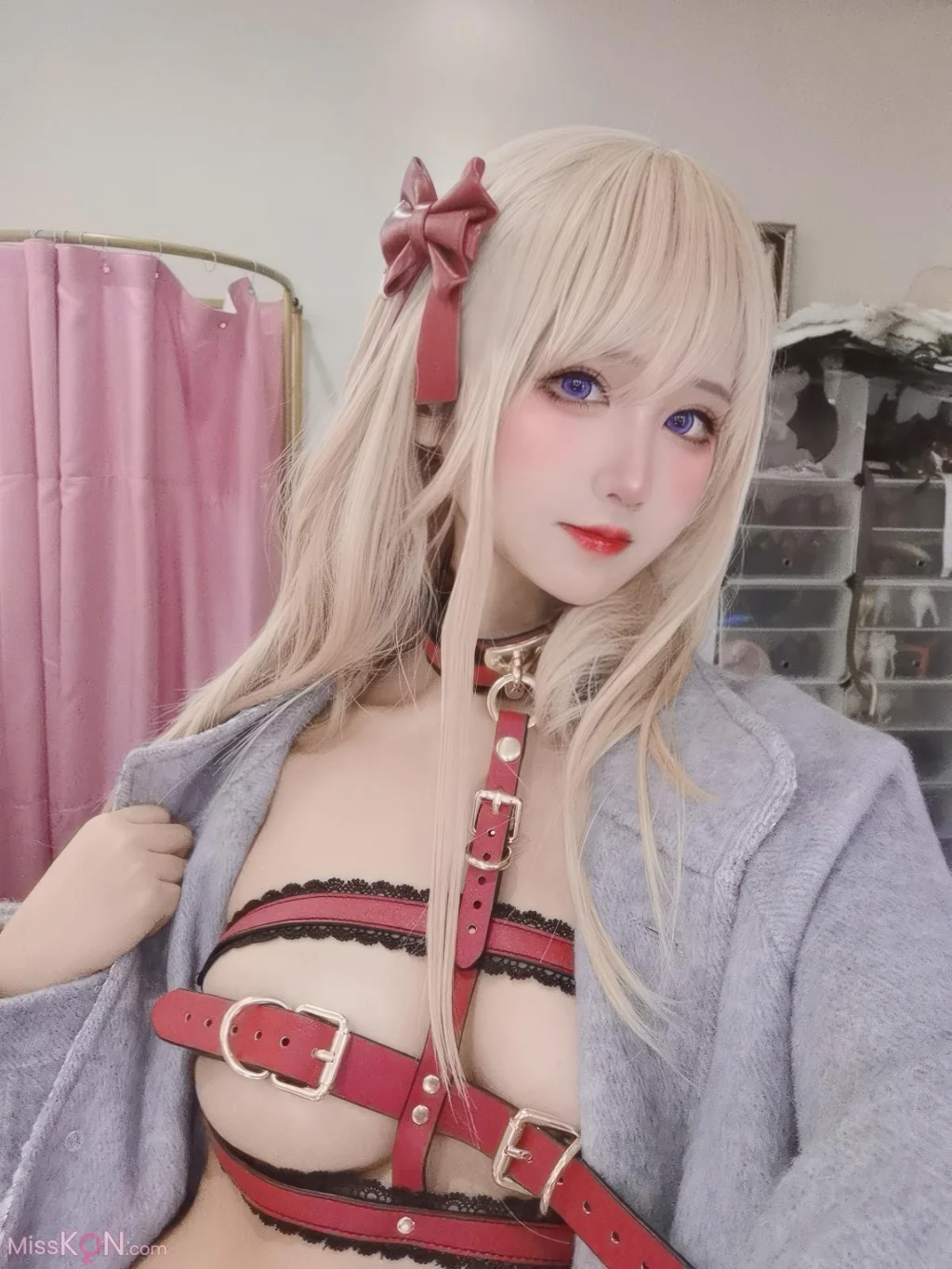 Coser@3rd_69: Little Red Riding Hood (35 photos) Coser@3rd_69: Little Red Riding Hood (35 photos)