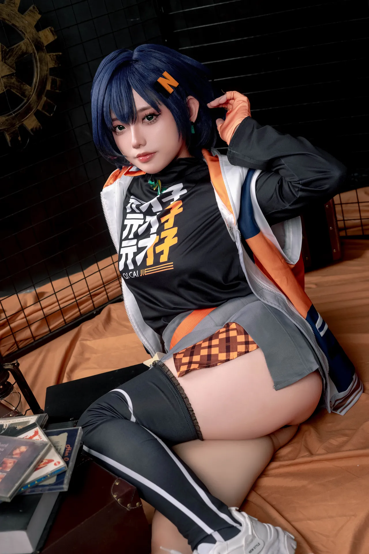 Messie Huang - Bella Messie Huang - Bella