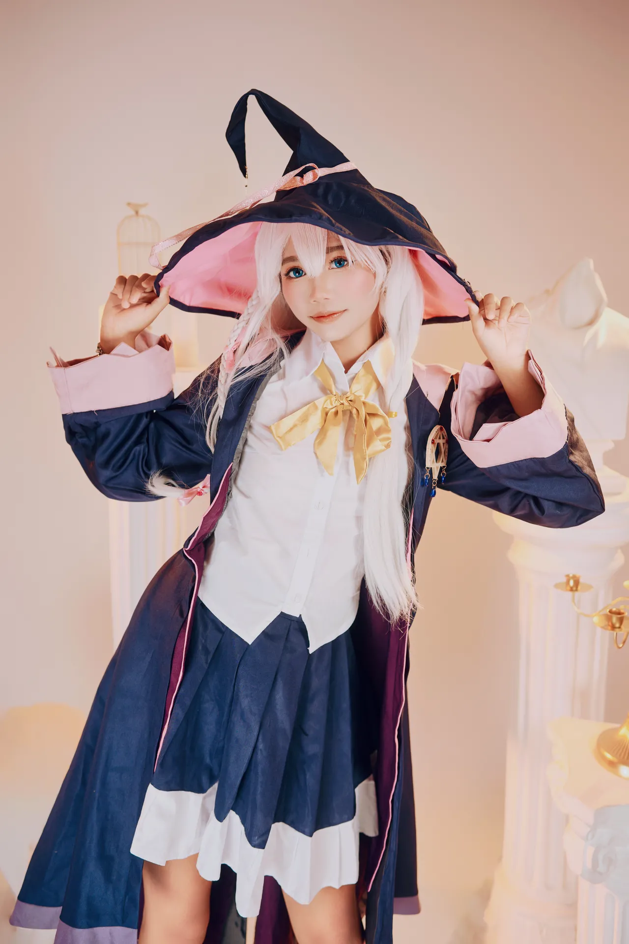 Aiko Uwu - Elina Aiko Uwu - Elina