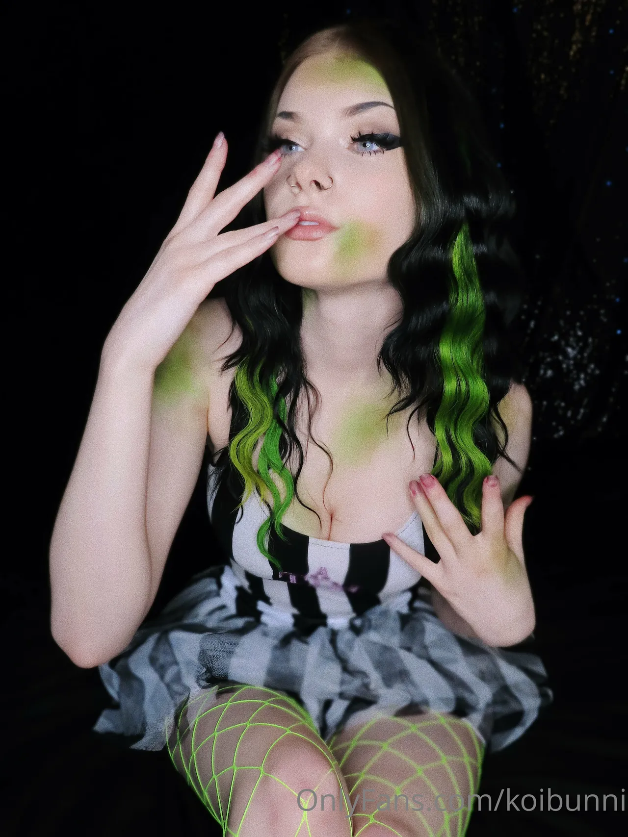 Bunni Lynn - Beetlejuice 1 Bunni Lynn - Beetlejuice 1