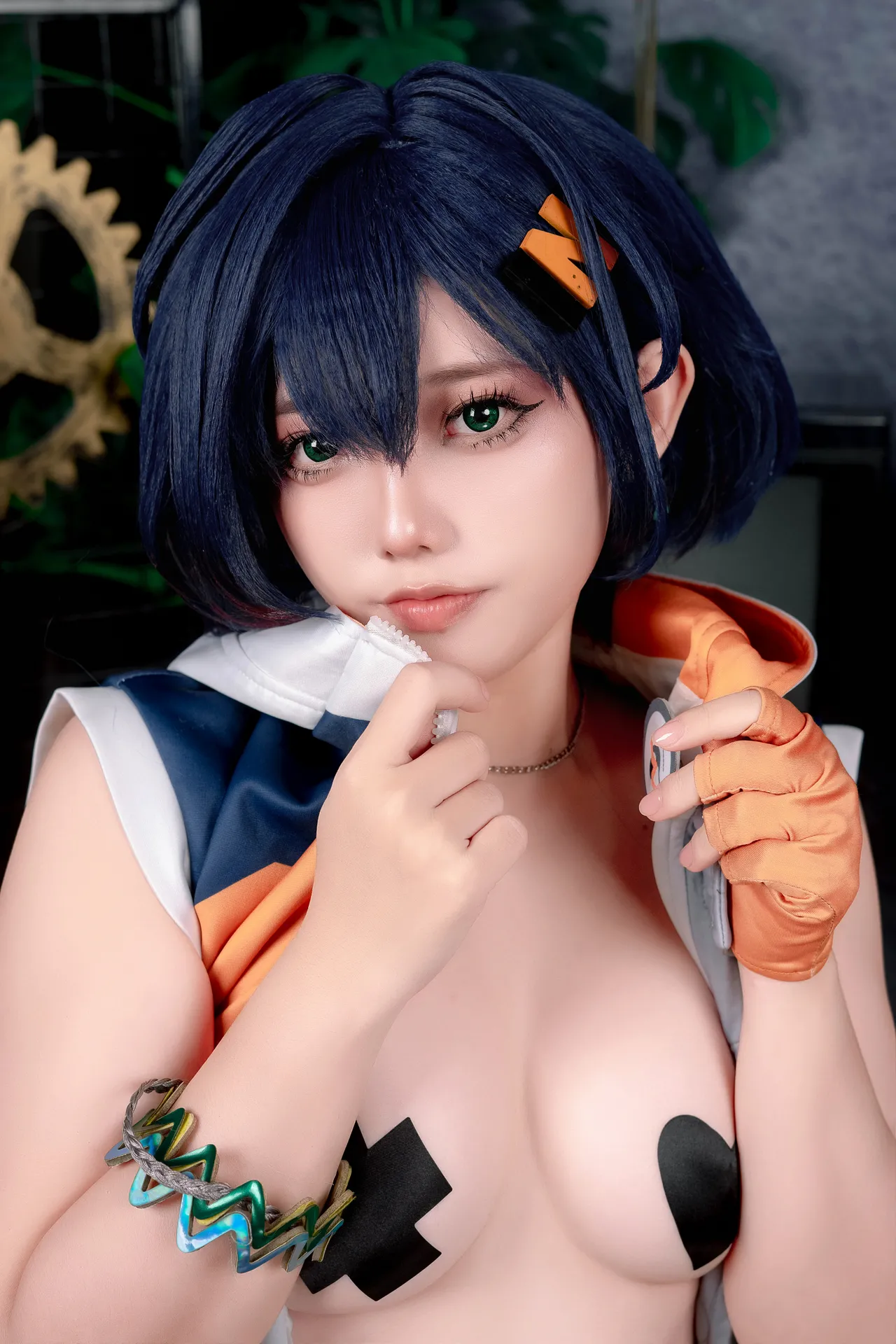 Messie Huang - Bella Messie Huang - Bella