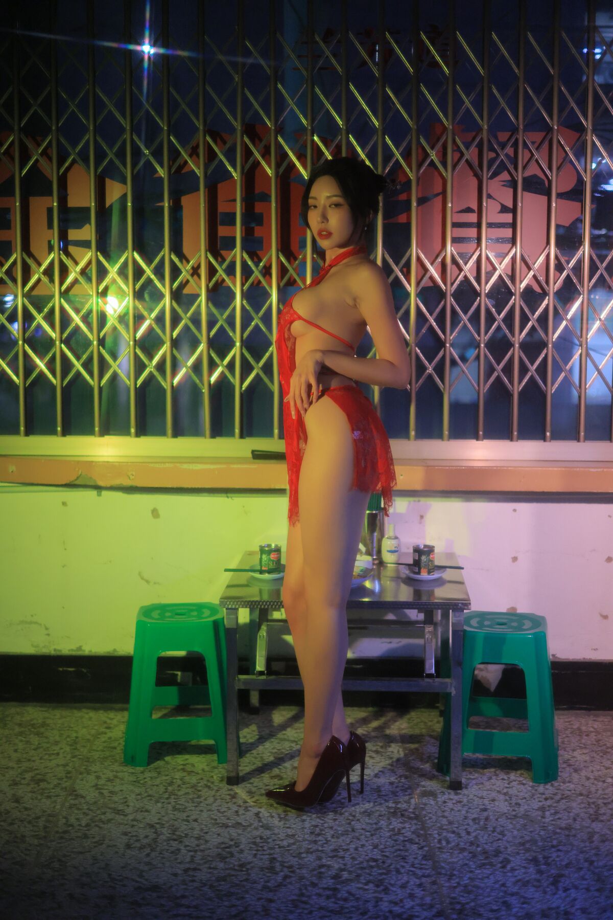 Dongeuran 동그란 - Hong Kong Part03 (52P) Dongeuran 동그란 - Hong Kong Part03 (52P)