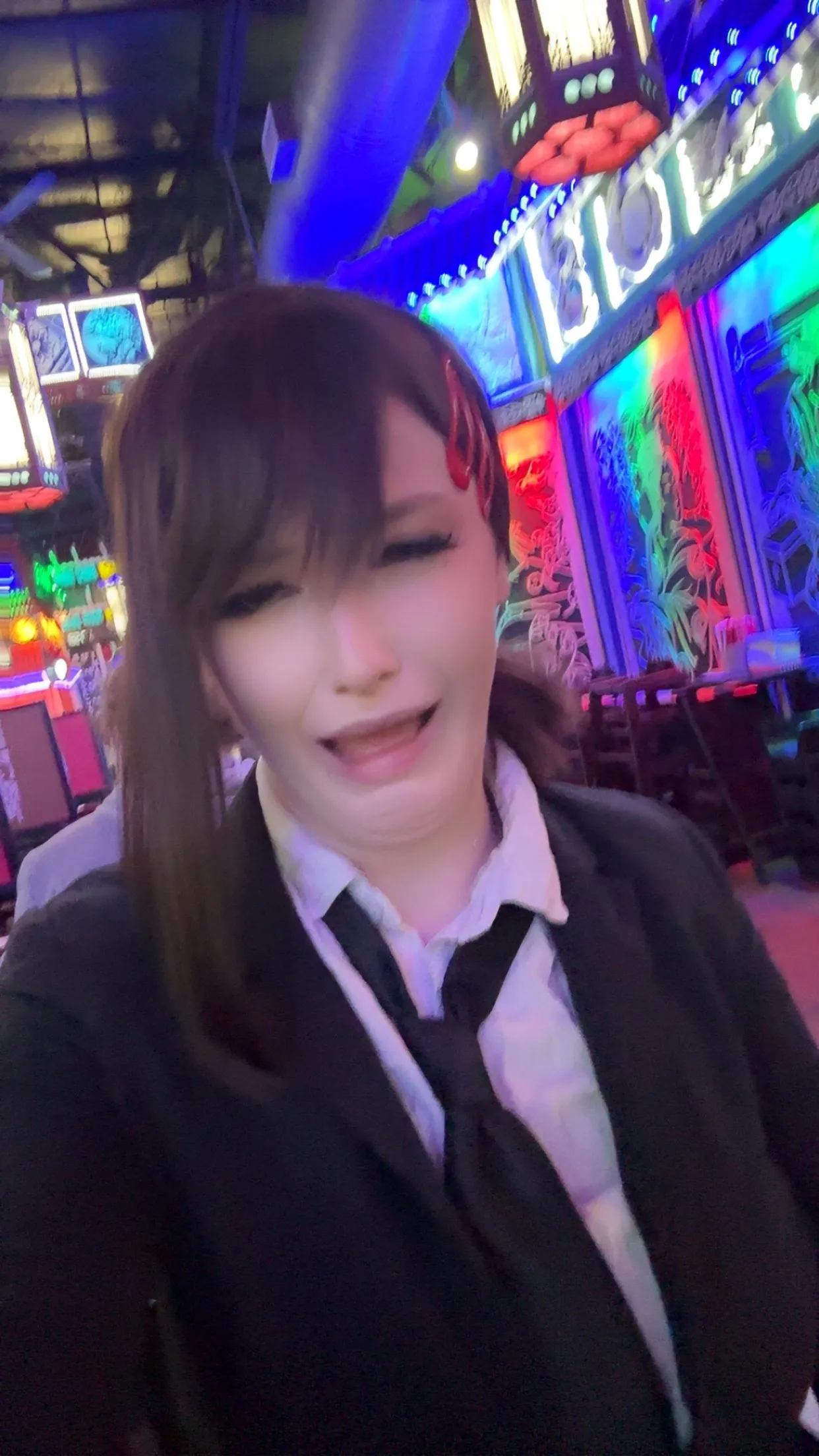 LUX - Kobeni LUX - Kobeni