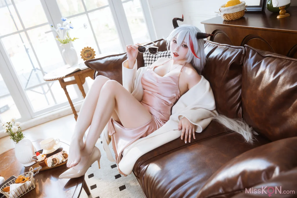 Coser@ Guashi Sauce: Azur Route - Egil Pajamas (20 photos) Coser@ Guashi Sauce: Azur Route - Egil Pajamas (20 photos)