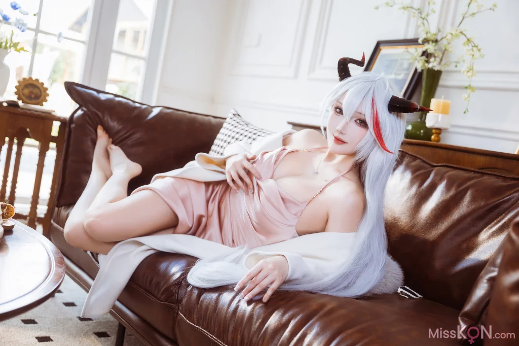 Coser@ Guashi Sauce: Azur Route - Egil Pajamas (20 photos) Coser@ Guashi Sauce: Azur Route - Egil Pajamas (20 photos)