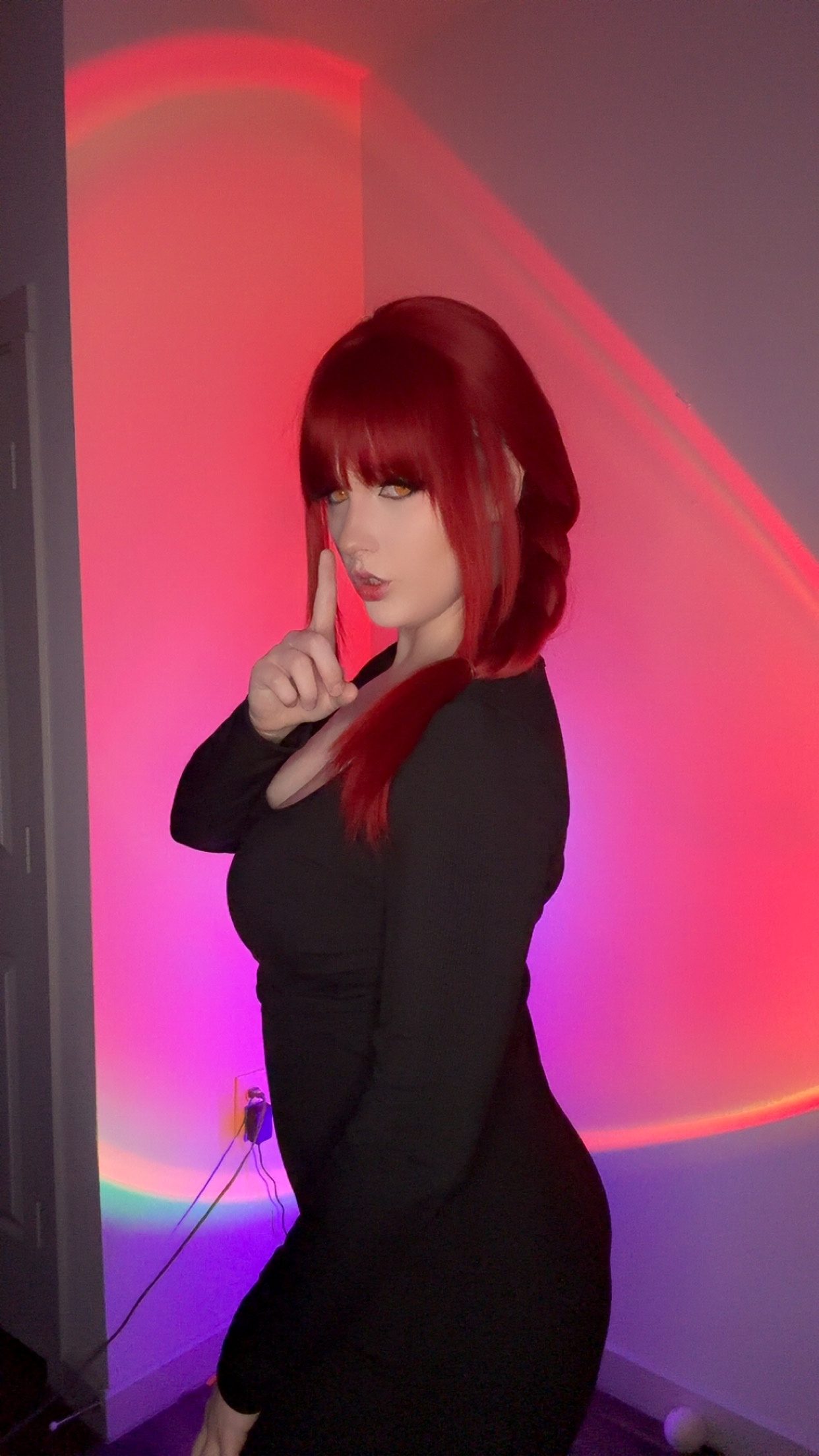 LUX - Makima LUX - Makima