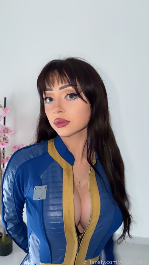 Angel Melly - Vault Dweller Angel Melly - Vault Dweller