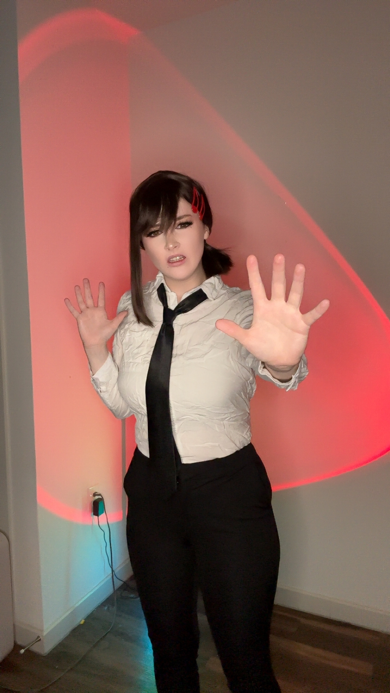 LUX - Kobeni LUX - Kobeni