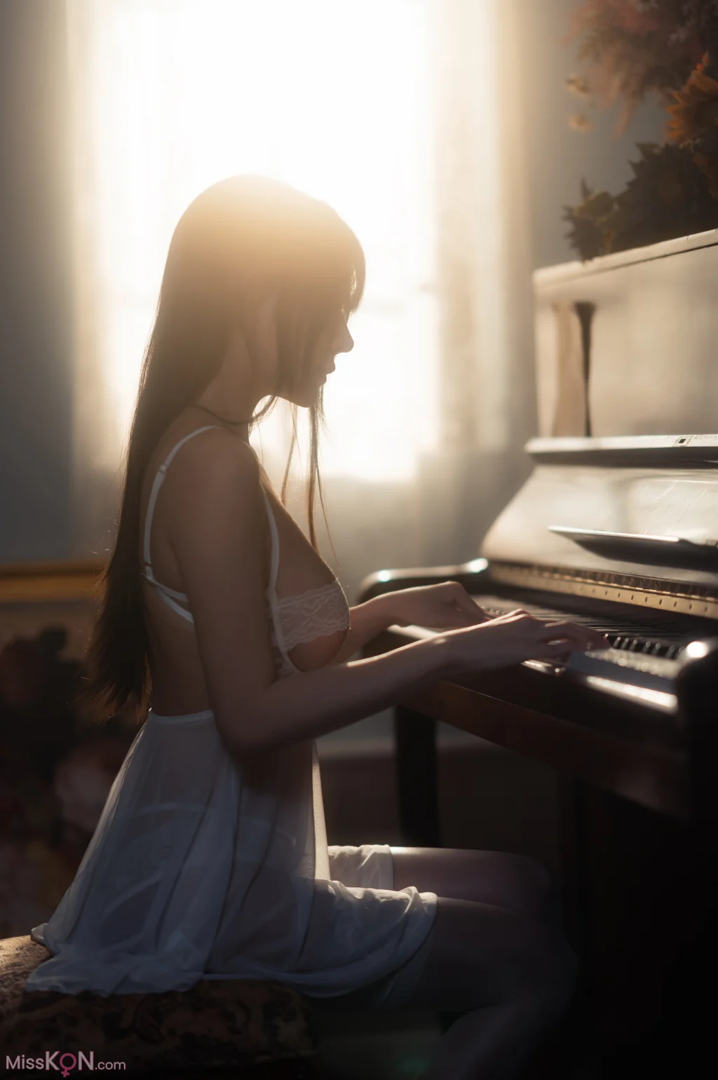 Coser@香草喵露露: 白丝纱裙 (10 photos + 1 video) 2 Coser@香草喵露露: 白丝纱裙 (10 photos + 1 video) 2