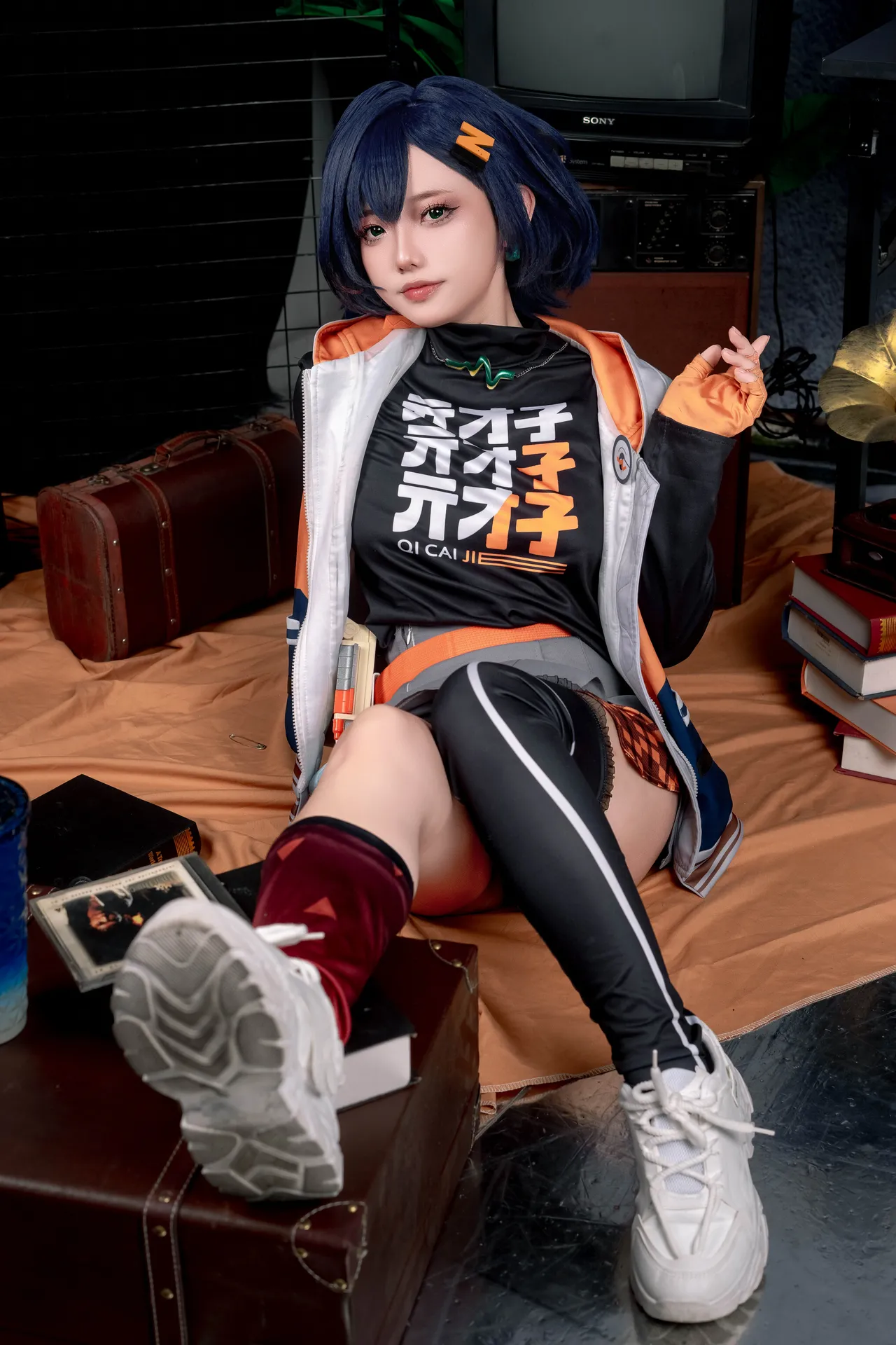 Messie Huang - Bella Messie Huang - Bella