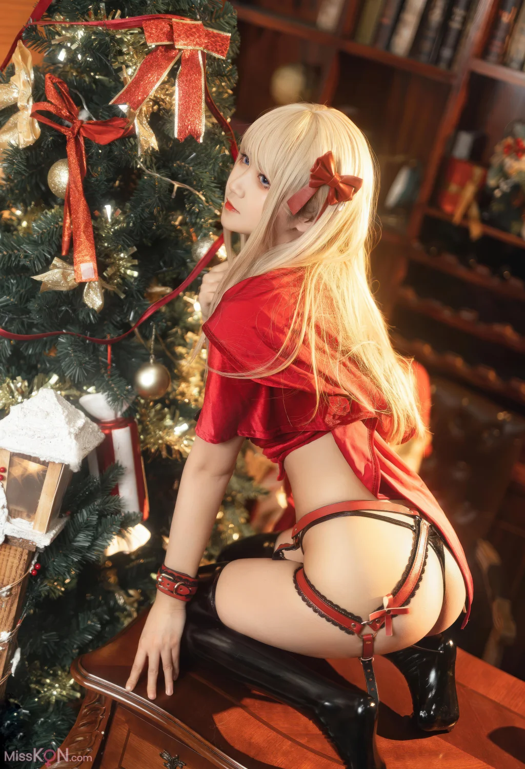 Coser@3rd_69: Little Red Riding Hood (35 photos) Coser@3rd_69: Little Red Riding Hood (35 photos)